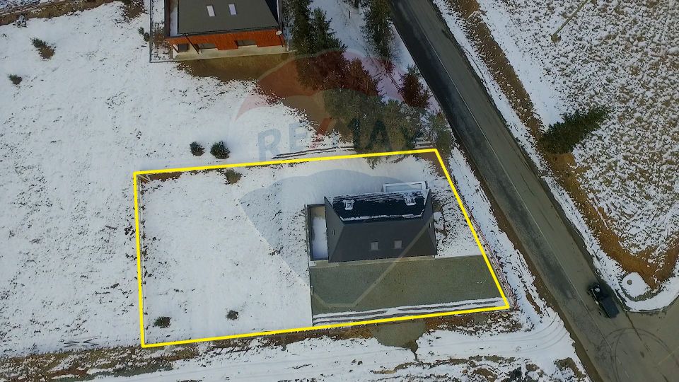 230sq.m Proprietate specială for sale