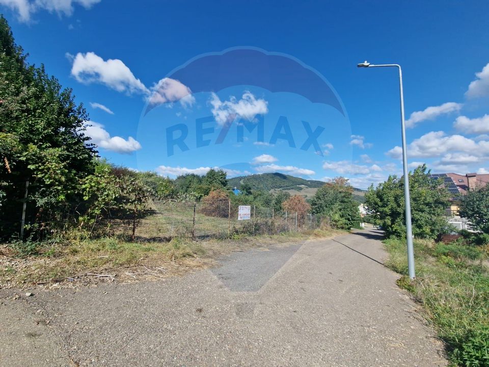 Land 2,000sqm Piatra-Neamt / Strada Pietrelor