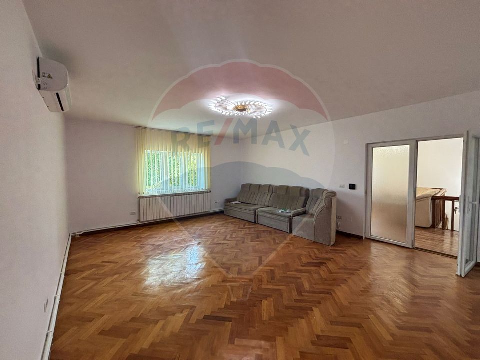 Spațiu Generos de Închiriat – Ideal pentru Birouri, Clinică sau Creșă!