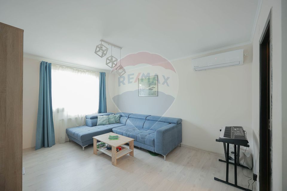 5 room Apartment for sale, Central area