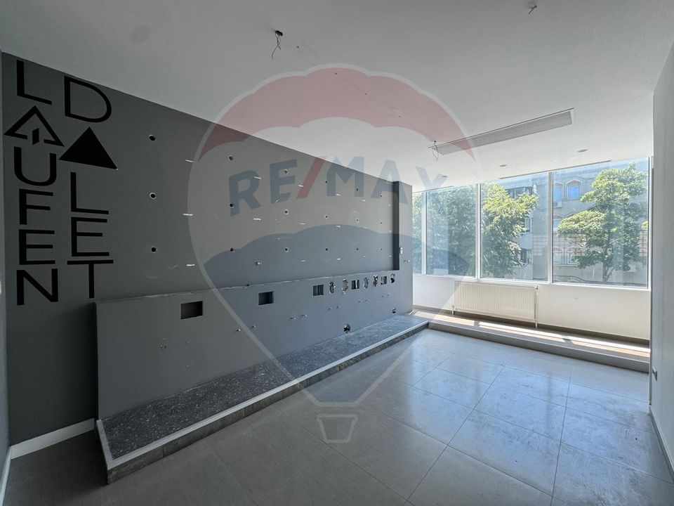 185sq.m Office Space for rent, Capitol area