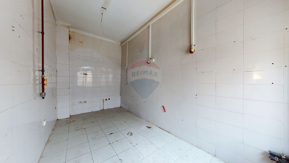 108.38sq.m Commercial Space for rent, Centrul Istoric area