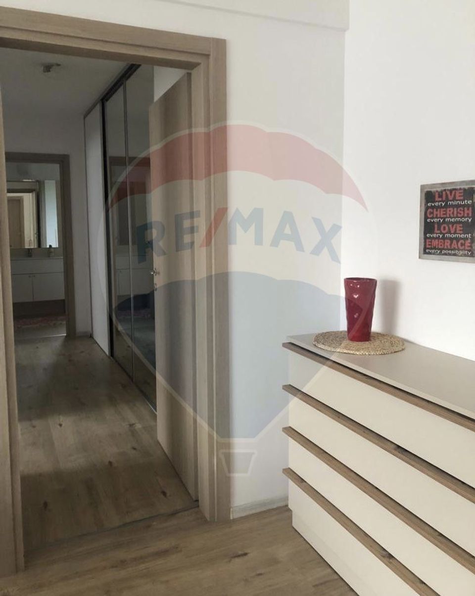 Apartament cu 3 camere de inchiriat in Greenfield