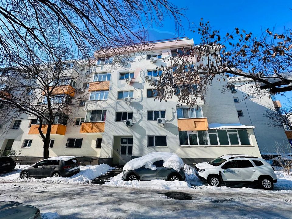 Apartament de închiriat în zona Aviatiei langa Metrou Aurel Vlaicu