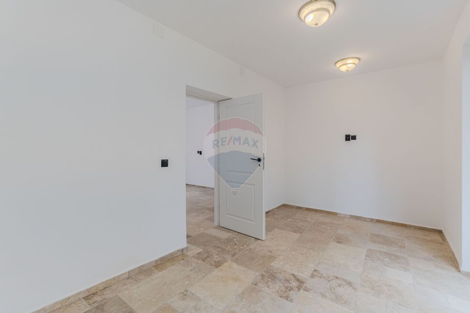 2 room Apartment for sale, Centrul Istoric area