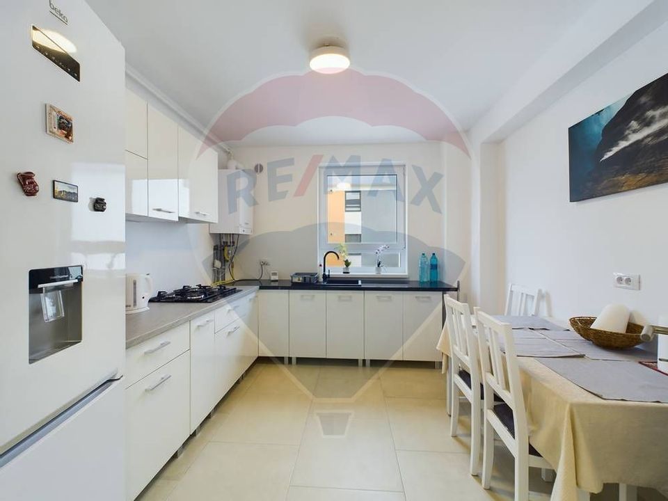 2 room Apartment for rent, Tractorul area