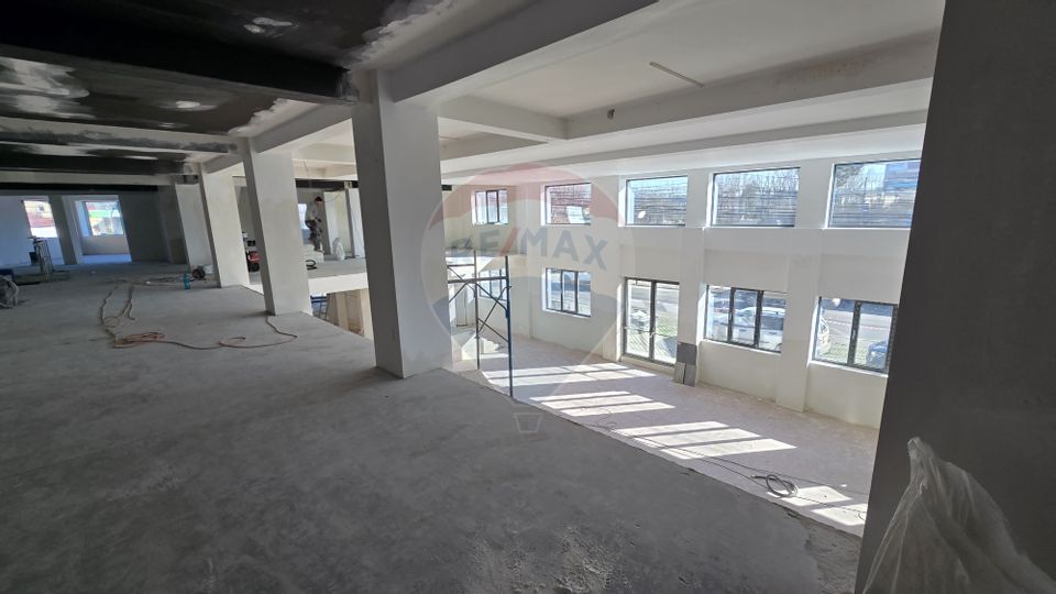 970sq.m Commercial Space for rent, Odai area