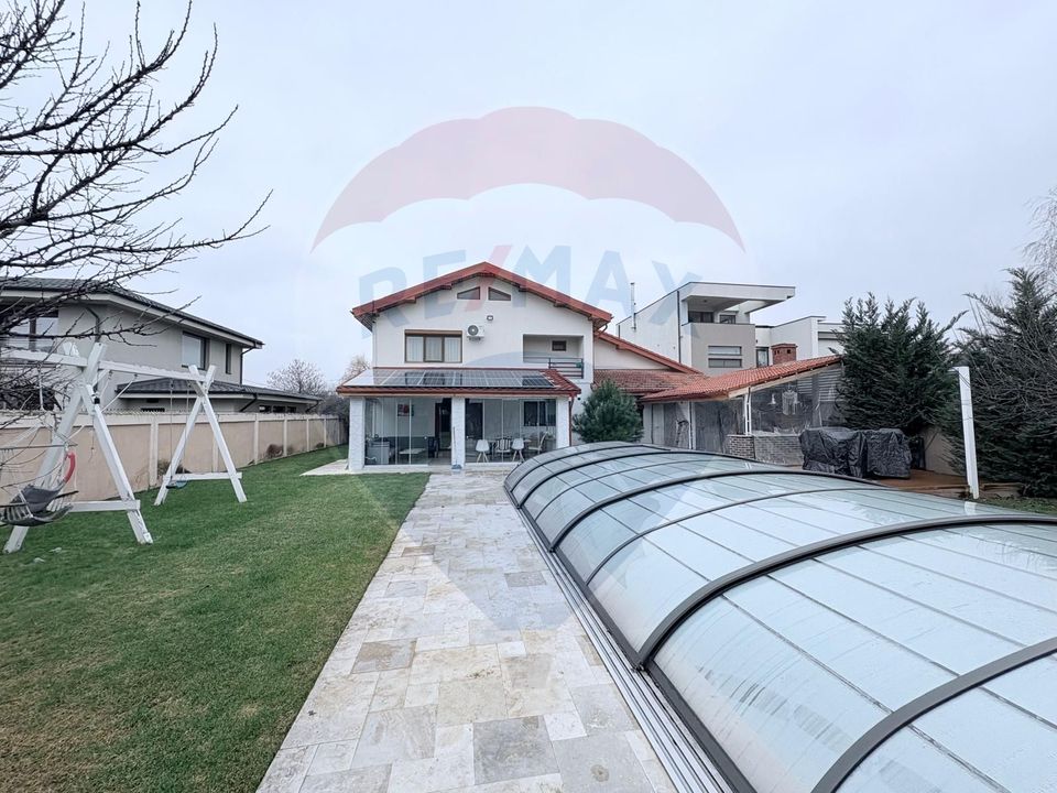Villa with 6 rooms, pool and land 1300 sqm, for sale in Otopeni