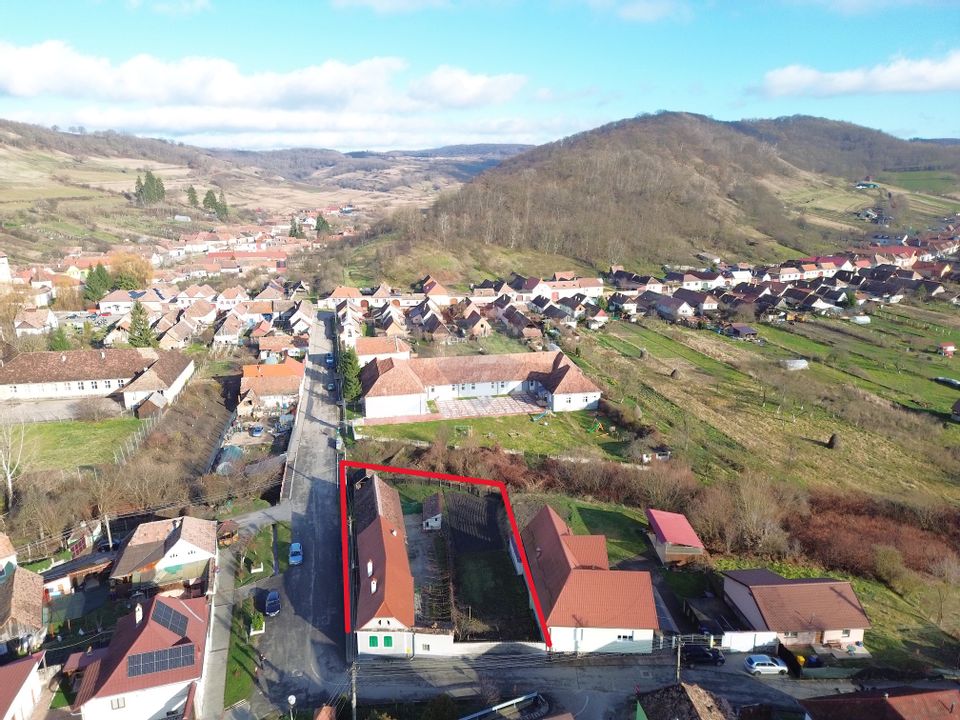 Casă / Vilă cu 4 camere de vânzare