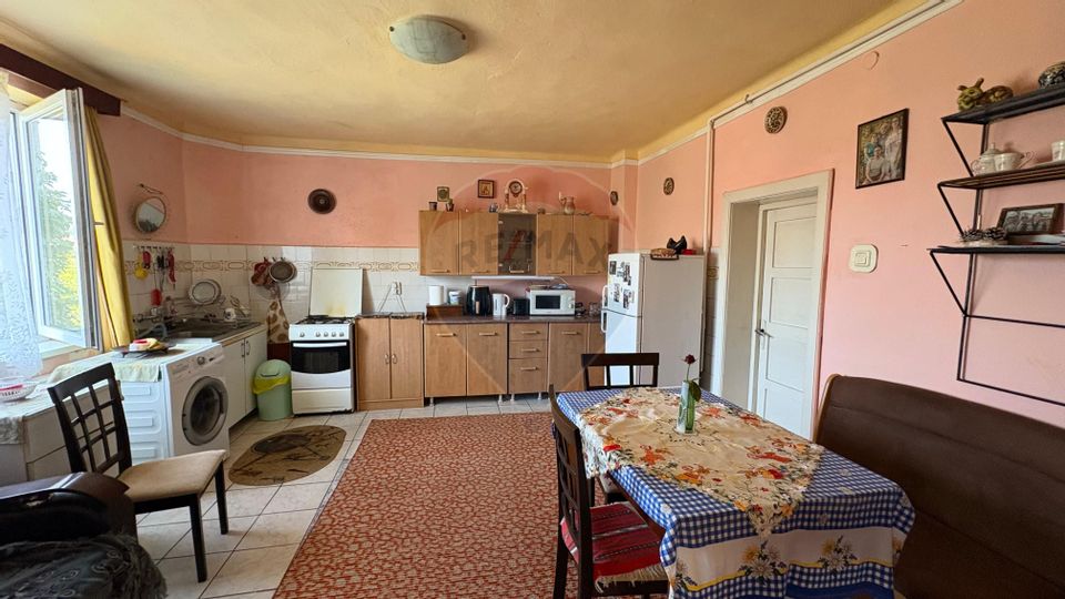 Casa intr-o locație cu panorama deosebita, in zona Mosnei