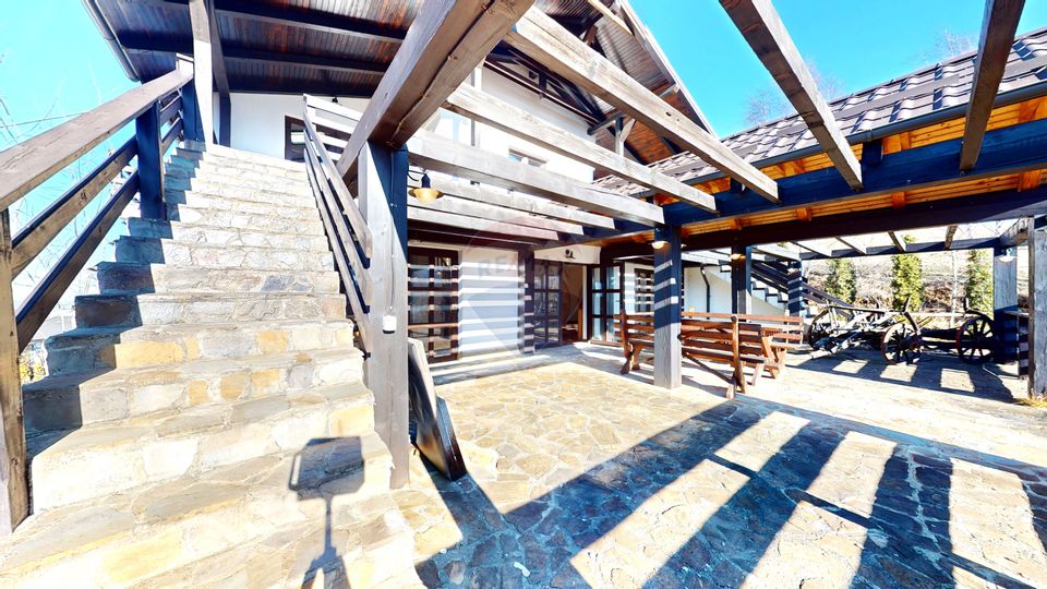 4 room House / Villa for sale