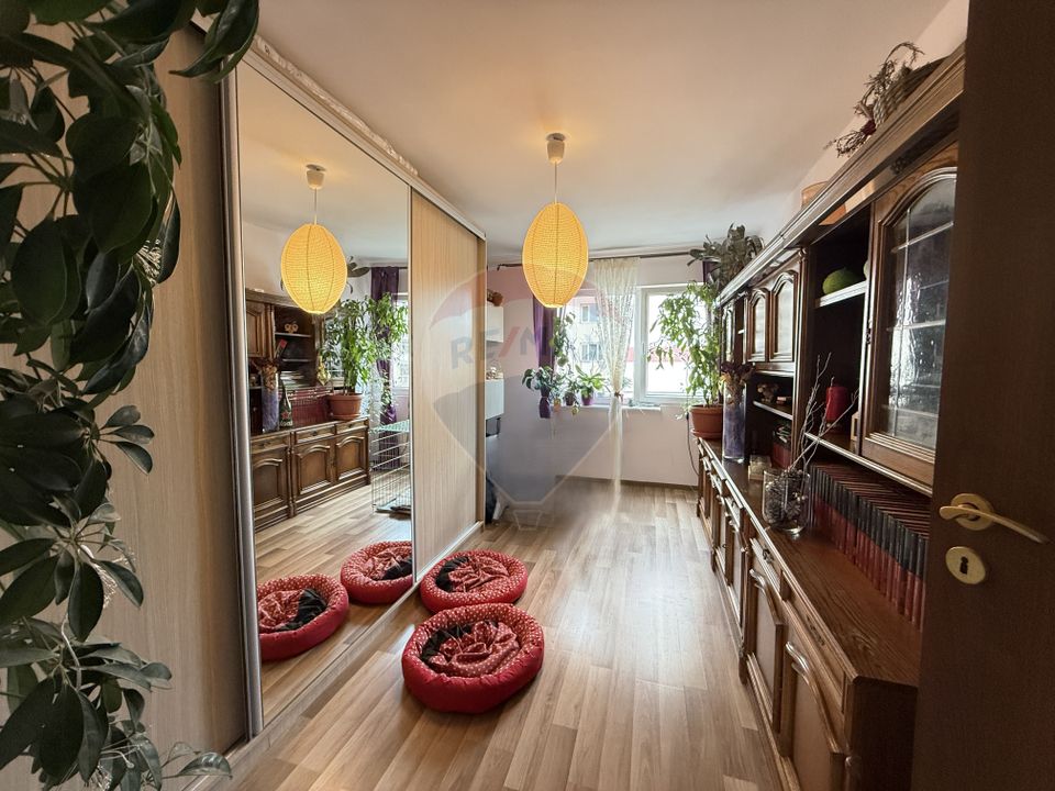 Apartament 3 camere  Aparatorii Patriei Berceni