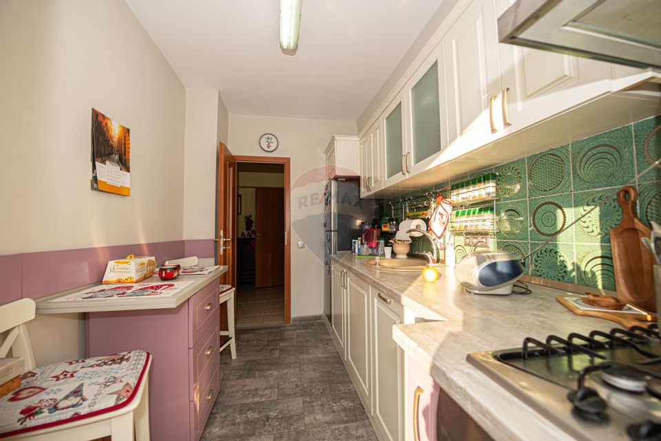 Apartament de vanzare 3 camere Titulescu Victoriei