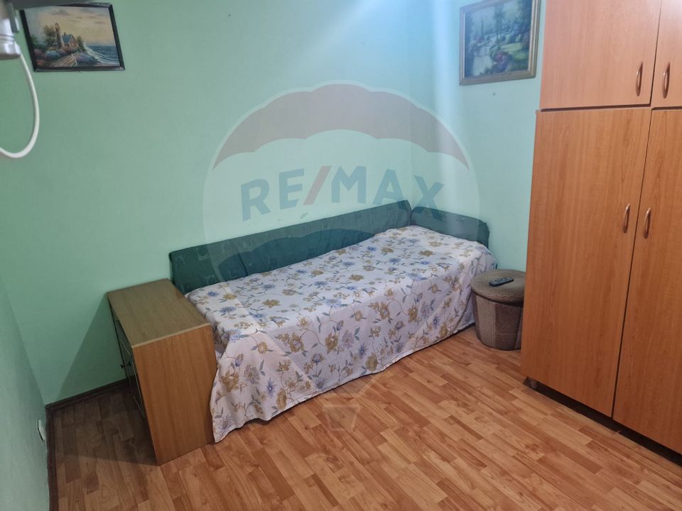 Apartament cu 2 camere de vânzare în zona Mioritei