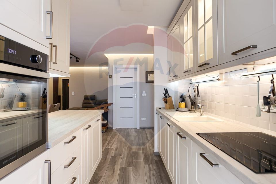 Apartament 3 camere si parcare Adora Park
