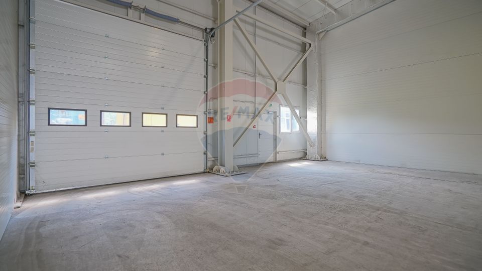 360sq.m Industrial Space for rent, Periferie area