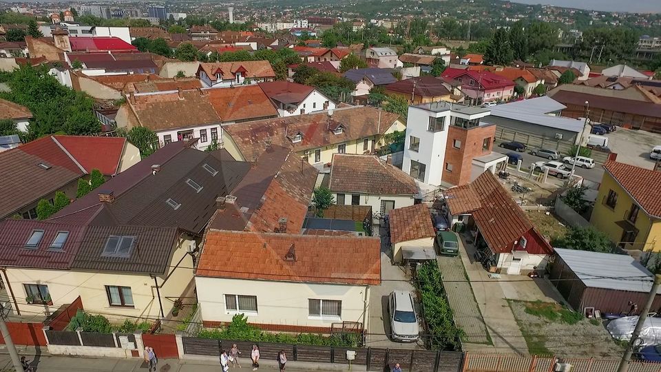 5 room House / Villa for sale, Semicentral area