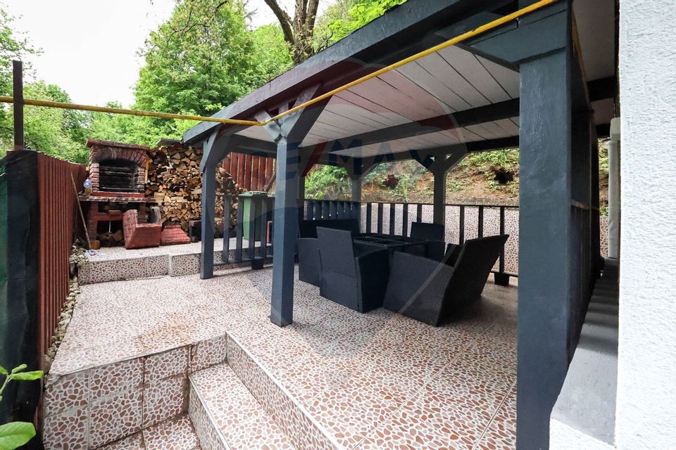 Casa in inima naturii - Brașov