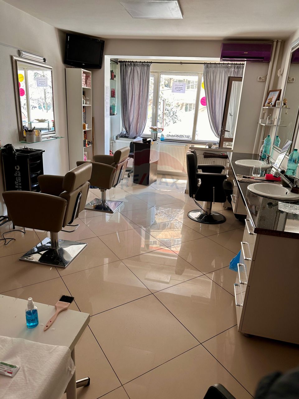 50sq.m Commercial Space for sale, Teiul Doamnei area