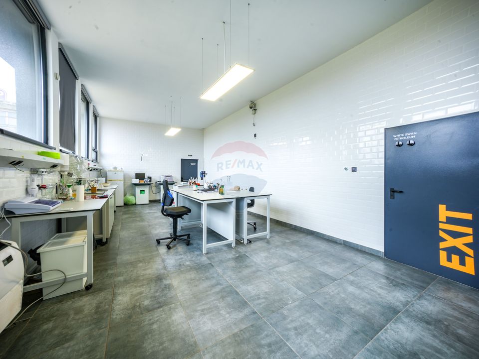 Vanzare Spatiu industrial Clasa A, 895 mp + teren 2.880 mp, Ploiești