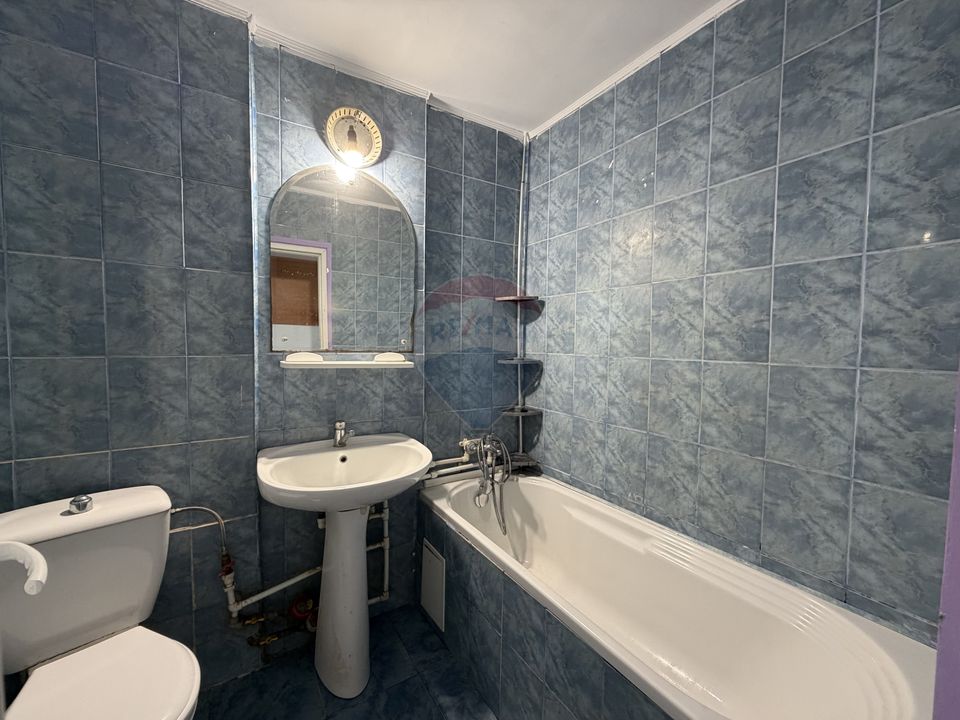 Apartament cu 3 camere de închiriat în zona Giulesti