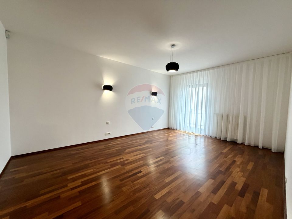 Apartament 4 camere de inchiriat Baneasa Residential