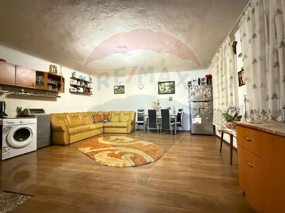 Casă de vânzare zonă Centrală GURA HUMORULUI