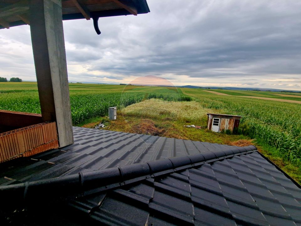 Casă Nouă cu Teren Generos – Borlești, Neamț