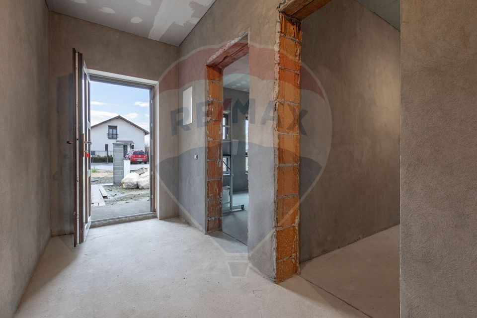 Casă / Vilă cu 3 camere de vânzare