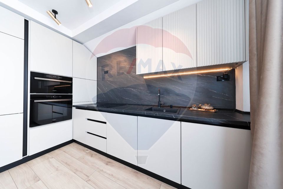 Cladire comerciala ultramoderna destinații multiple