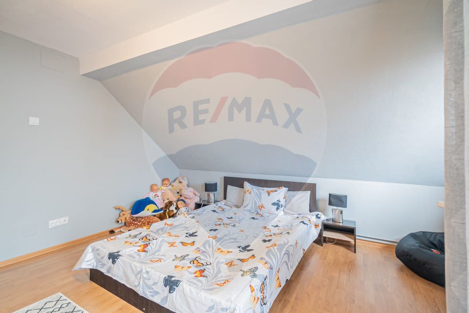 8 room House / Villa for sale, Central area