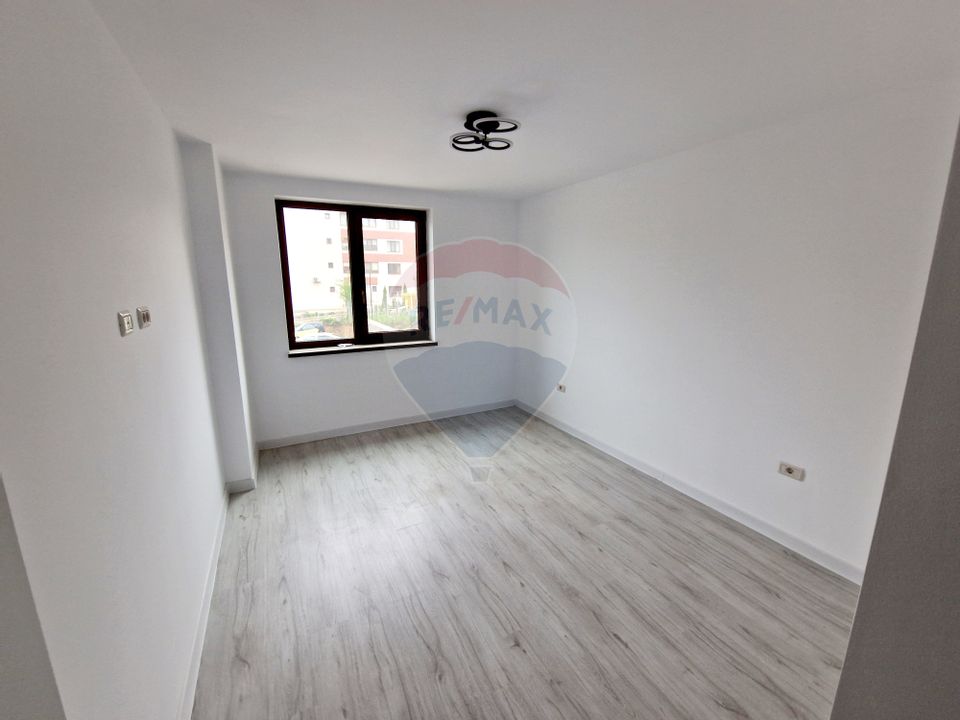 Apartament cu 2 camere de vânzare în Cartierul Tei C3