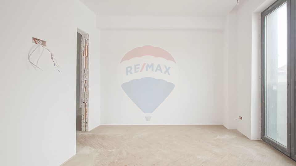 Apartament 3 Camere Premium cu 2 Balcoane – Elegant House, Brașov