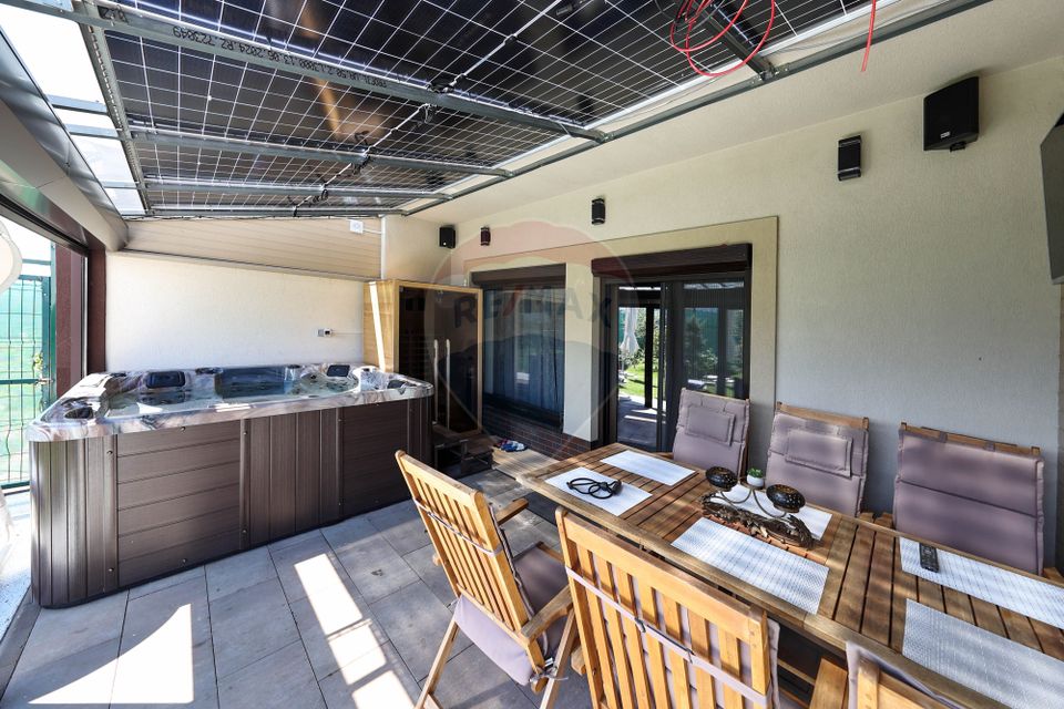 Vilă premium, saune, jacuzzi curte de 1000 mp