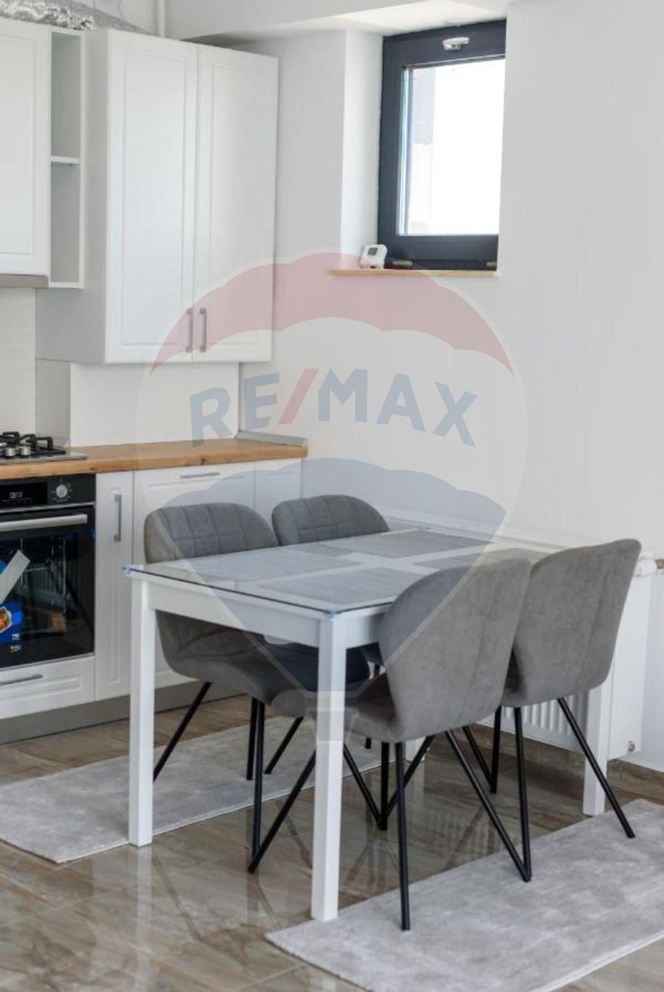 Apartament cu 3 camere in zona Rex - Mamaia