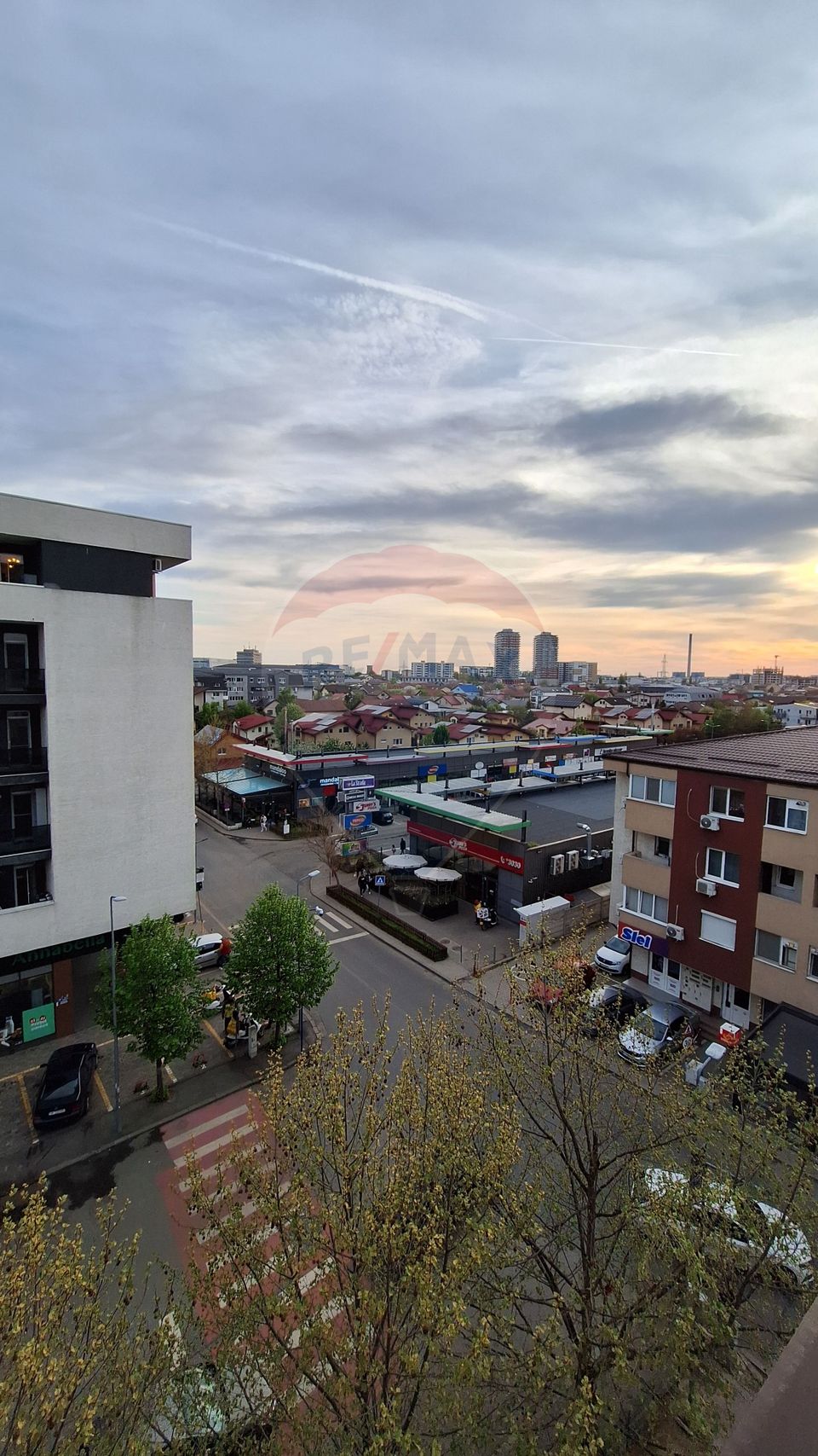 2 camere -Popesti Leordeni/Str.Amurgului langa Complex La Strada