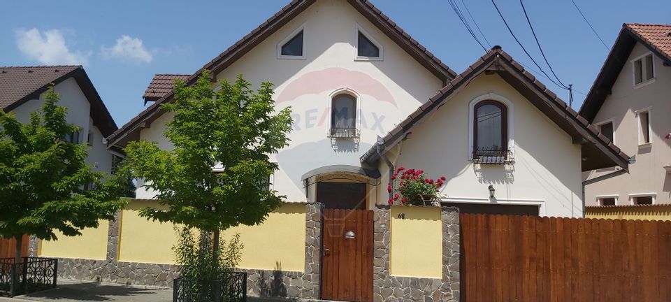 Vila de lux de exceptie, in zona linistita si centrala a Sibiului