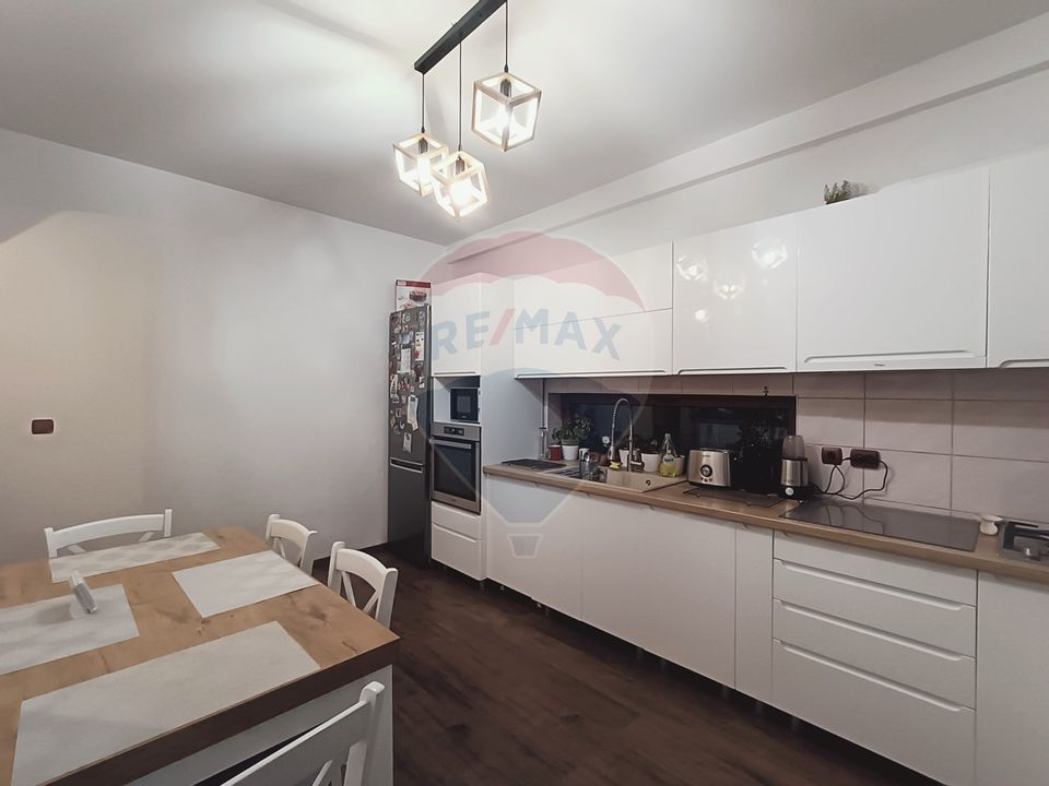 4 room House / Villa for sale