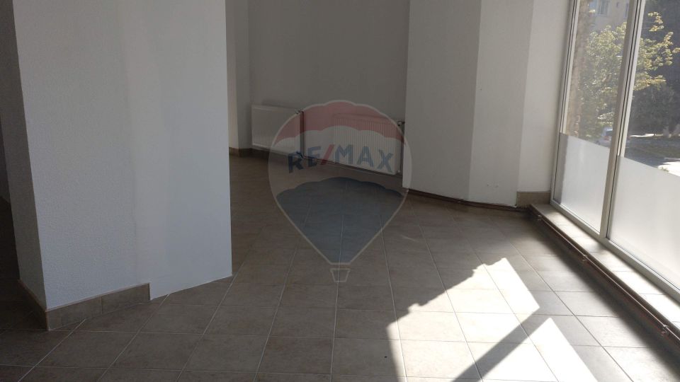 170sq.m Commercial Space for rent, Centru Vechi area