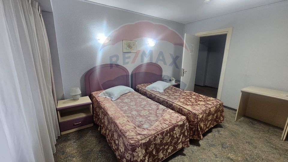 Hotel / Pensiune de vanzare în zona Barbu Vacarescu