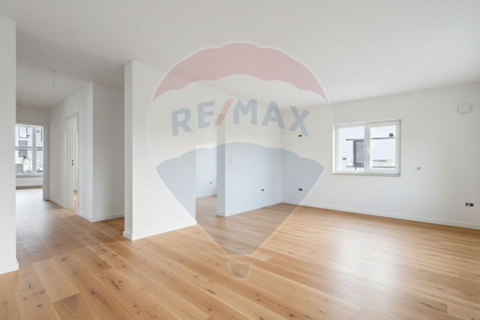 4 room House / Villa for sale