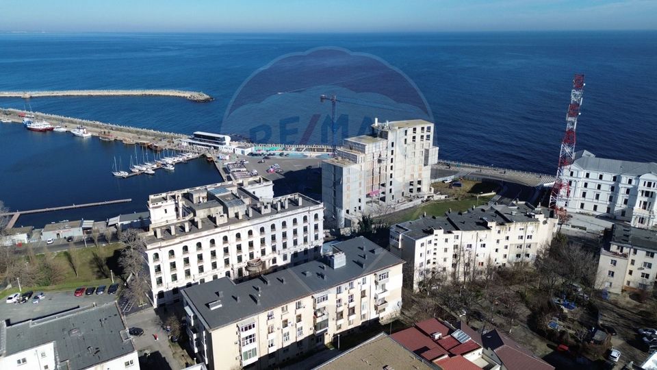 Vila de vanzare in zona peninsulara Constanta