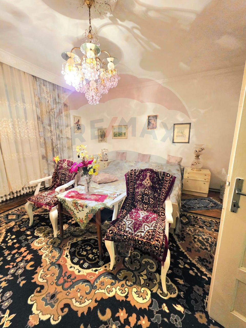 5 room House / Villa for sale, Central area