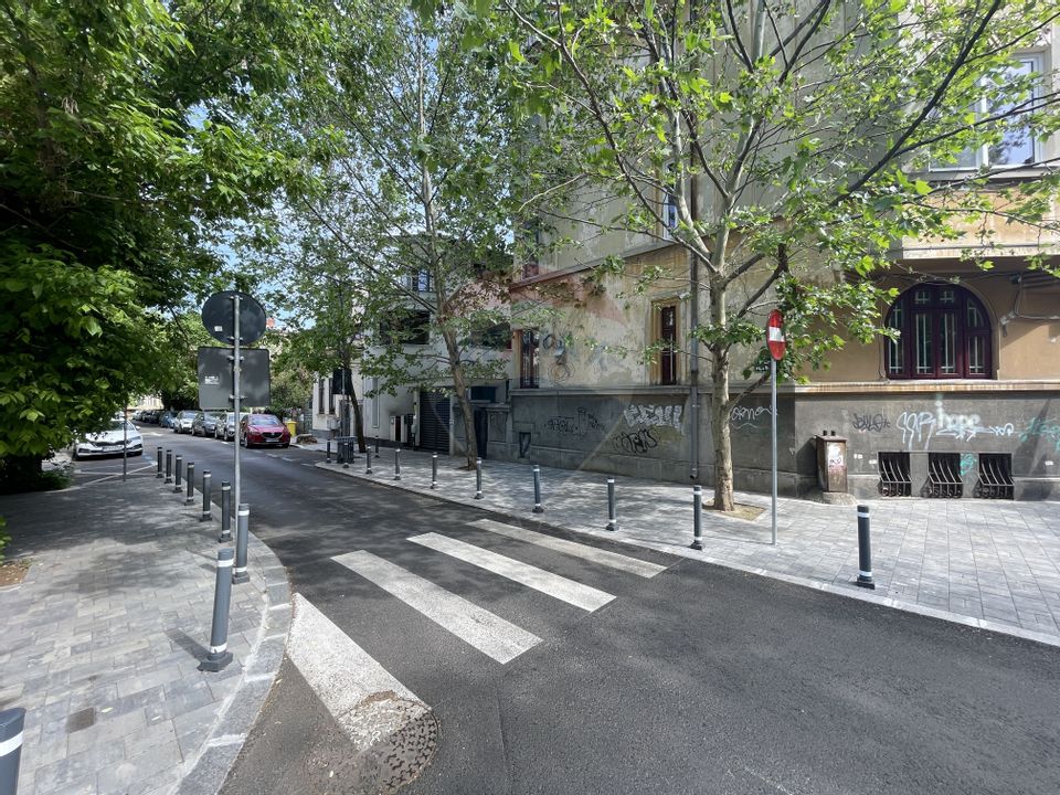 Land and construction to renovate I Unirii area - Popa Soare