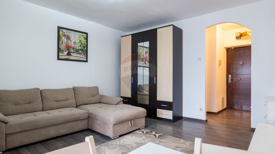 Garsoniera luminoasa, gata de mutare - zona Iancului - Pantelimon