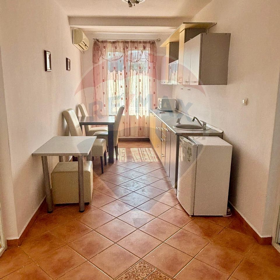 Casa 7 camere de inchiriat in Ovidiu , Constanta