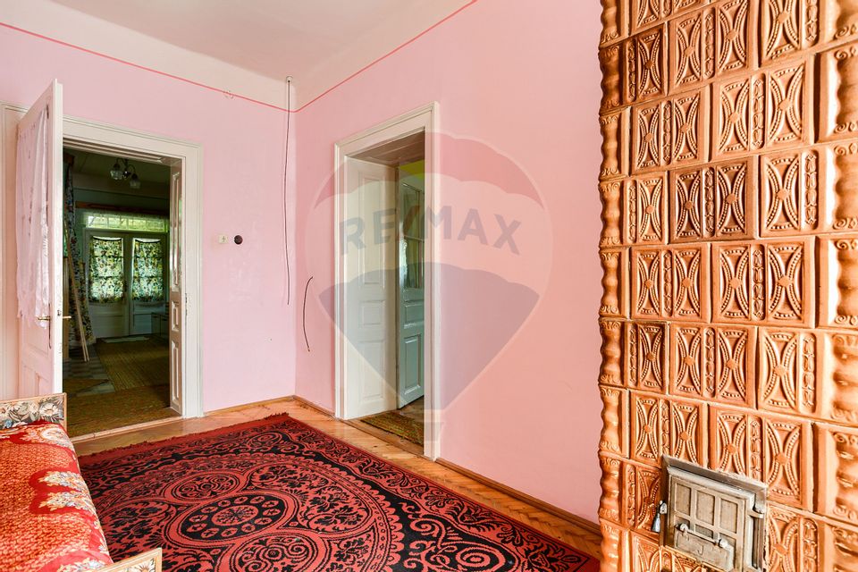 4 room House / Villa for sale, Periferie area