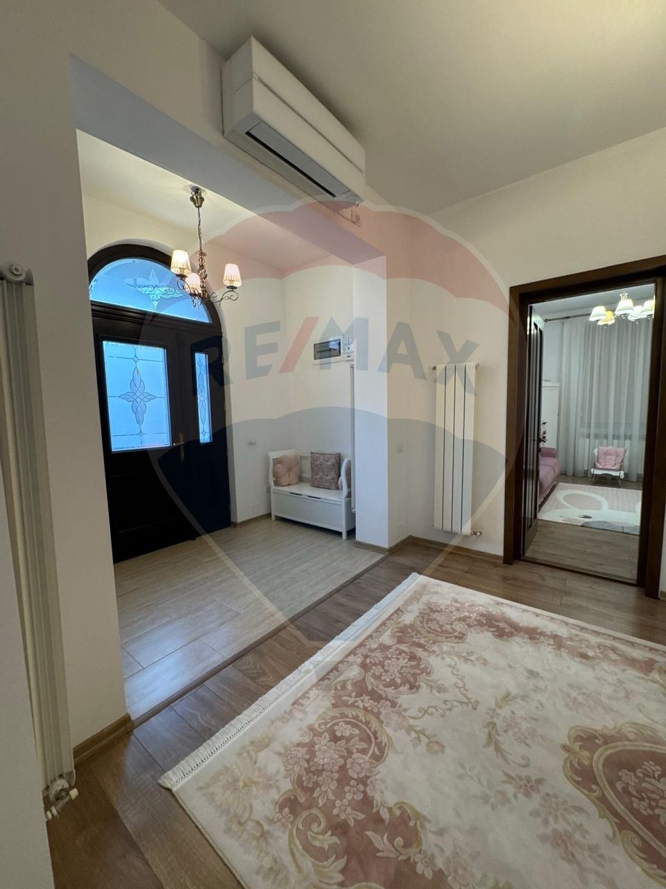 Casă stil boieresc,zona centrala, teren 450mp, comision zero