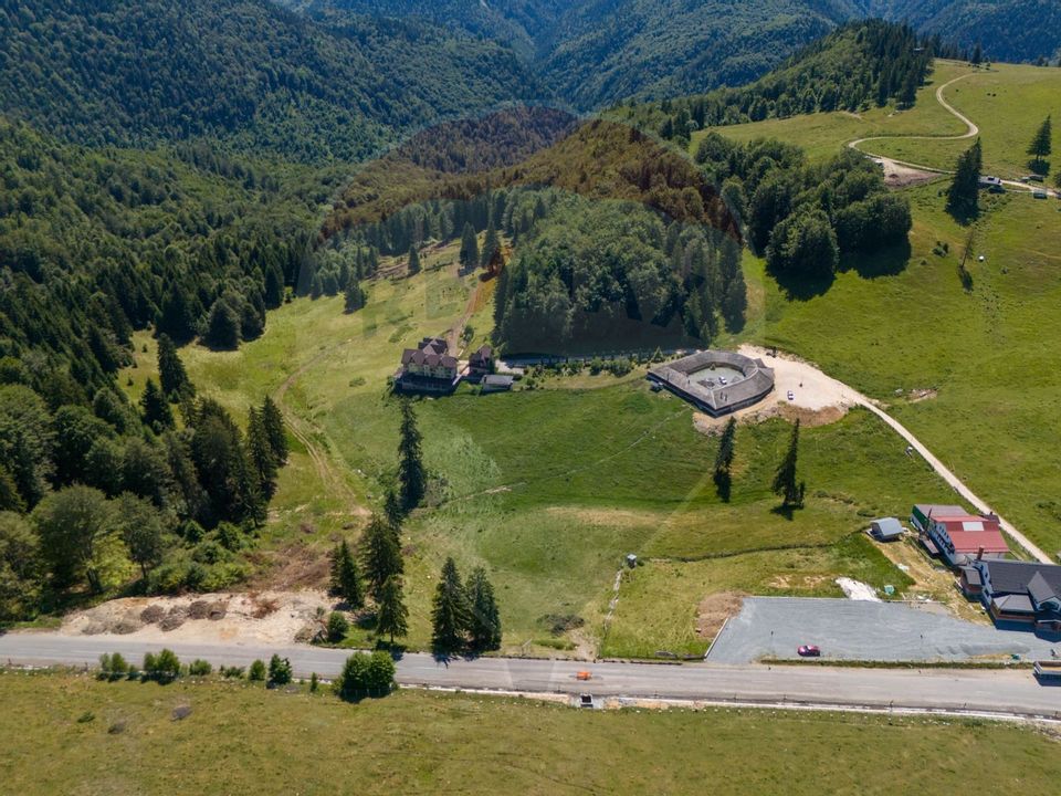 Teren intravilan, 6000mp Dambovicioara / DN 73- dealul sasului!