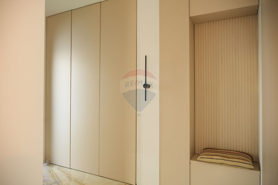 4 room House / Villa for sale, Central area